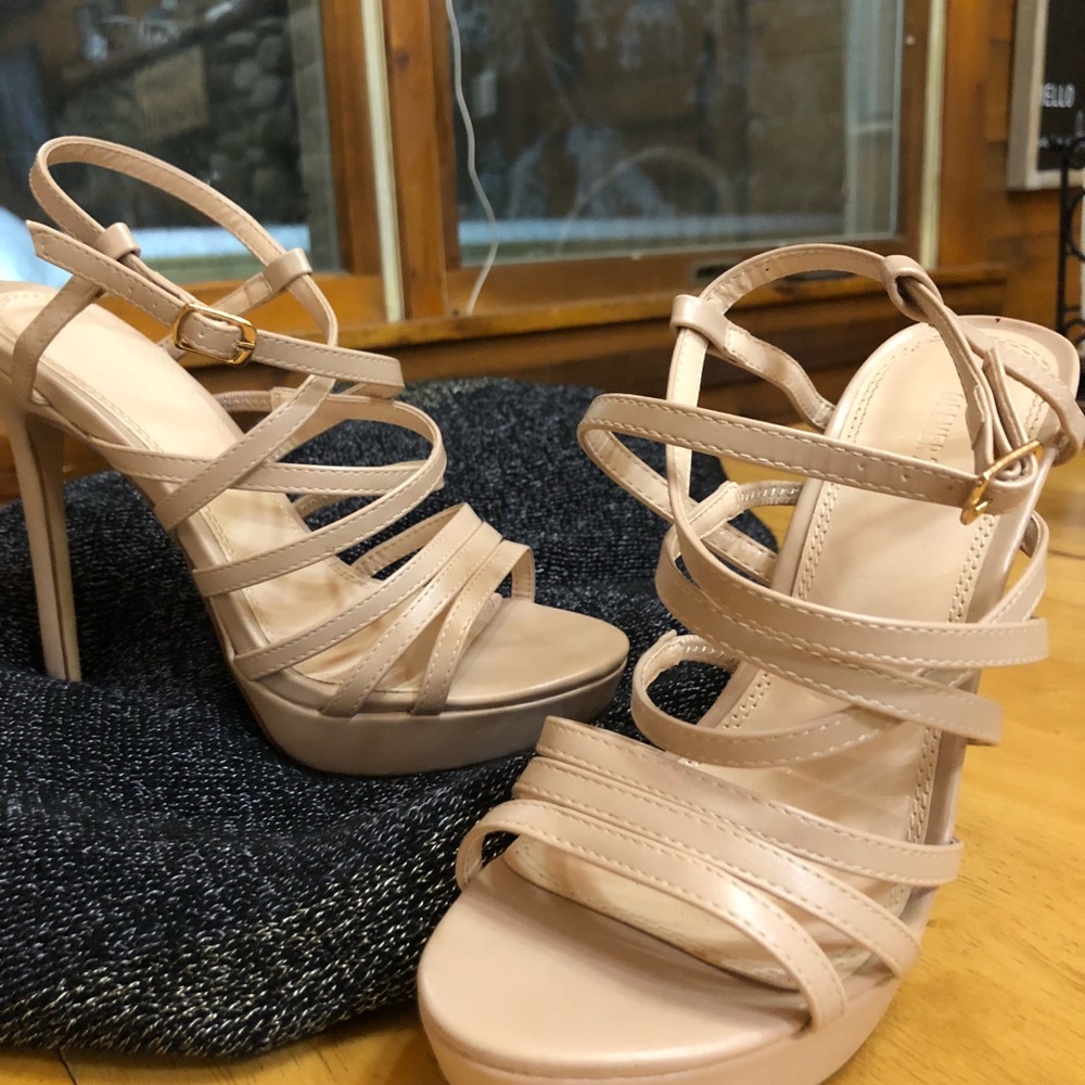Beige Killer heels